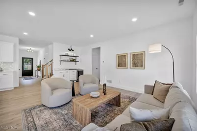 6728 Benedict Drive, Loveland, OH 44130 - Photo 8