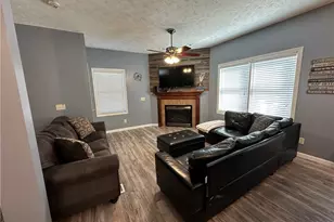 1123 Adams St, Vermilion, OH 44089 - Photo 8