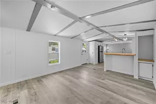 11 Redwood Dr, Beloit, OH 44609 - Photo 8