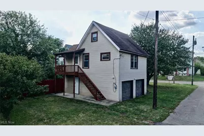 1700 Clark Avenue SW, Canton, OH 44706 - Photo 2
