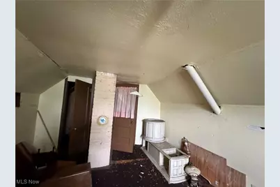 3293 E 121st Street, Loveland, OH 44120 - Photo 12