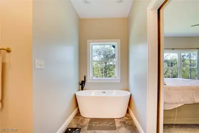 10270 Triadelphia Road NW, Crooksville, OH 43731 - Photo 14