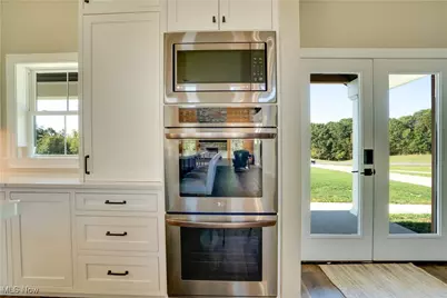 10270 Triadelphia Road NW, Crooksville, OH 43731 - Photo 6