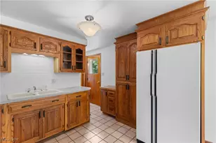 714 Douglas Ave, Wintersville, OH 43953 - Photo 10