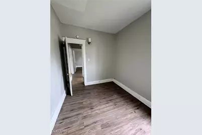 483 E 128th Street, Loveland, OH 44108 - Photo 8