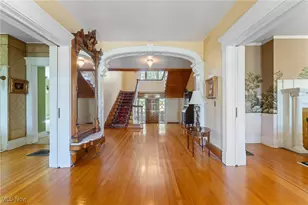 405 W Lincoln Way, Lisbon, OH 44432 - Photo 2