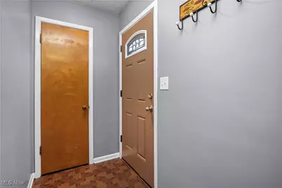 269 Hamilton Avenue, Elyria, OH 44035 - Photo 12