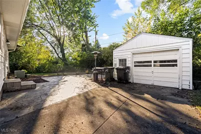 269 Hamilton Avenue, Elyria, OH 44035 - Photo 4