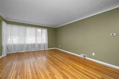 269 Hamilton Avenue, Elyria, OH 44035 - Photo 14