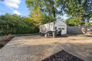 269 Hamilton Ave, Elyria, OH 44035 - Photo 6