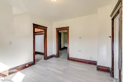 485 Allyn Street, Akron, OH 44304 - Photo 6