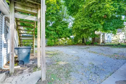 485 Allyn Street, Akron, OH 44304 - Photo 30