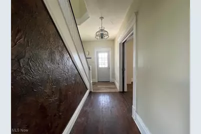 338 Locust Street, Coshocton, OH 43812 - Photo 4