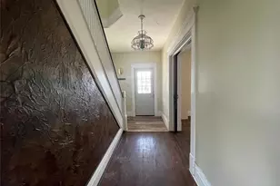 338 Locust St, Coshocton, OH 43812 - Photo 4