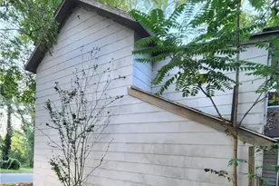 308 N 6th St, Cambridge, OH 43725 - Photo 2