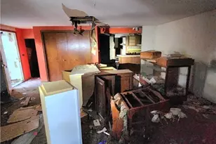 308 N 6th St, Cambridge, OH 43725 - Photo 8