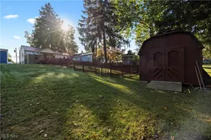 394 Long St, Amherst, OH 44001 - Photo 28