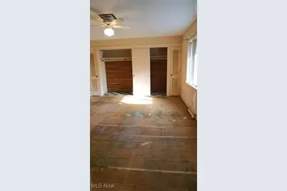 24255 S Woodland Road, Huber Heights, OH 44122 - Photo 8