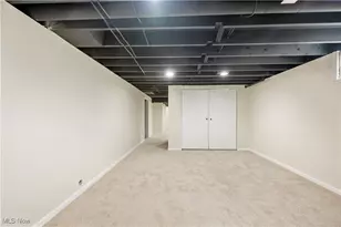 586 Hillman Rd, Akron, OH 44312 - Photo 20