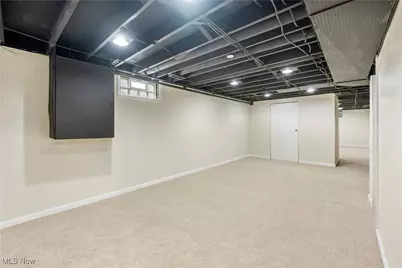 586 Hillman Road, Akron, OH 44312 - Photo 18