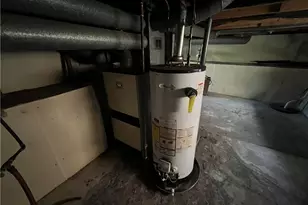 179 Marshall St, Conneaut, OH 44030 - Photo 8