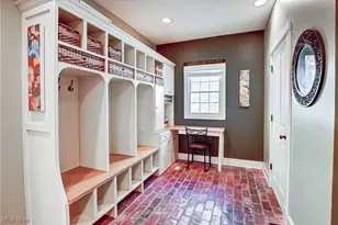 10770 Locust Grove Dr, Chardon, OH 44024 - Photo 12