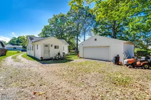 16726 Oakwood Dr, Lake Milton, OH 44429 - Photo 24