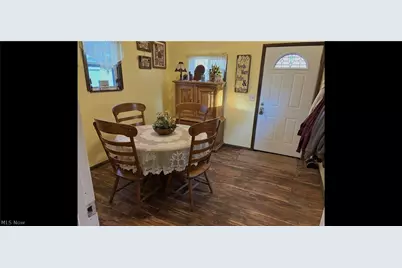 16726 Oakwood Drive, Lake Milton, OH 44429 - Photo 12