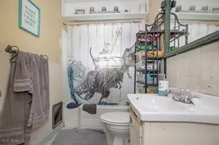 147 Bellfield Ave, Elyria, OH 44035 - Photo 6