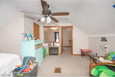 147 Bellfield Avenue, Elyria, OH 44035 - Photo 14