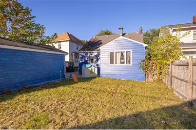 147 Bellfield Avenue, Elyria, OH 44035 - Photo 28