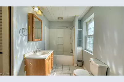 4896 High Hill Road, Cambridge, OH 43725 - Photo 20