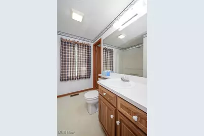 5123 Troyer Drive, Kent, OH 44240 - Photo 12