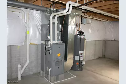 4910 Fallen Leaf Trail, Brunswick Hills, OH 44212 - Photo 20