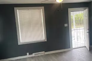 634 Spicer Street, Akron, OH 44311 - Photo 2