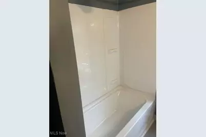 634 Spicer Street, Akron, OH 44311 - Photo 10