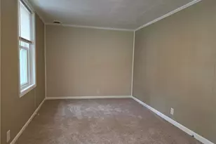 67 E Main St, New Concord, OH 43762 - Photo 12