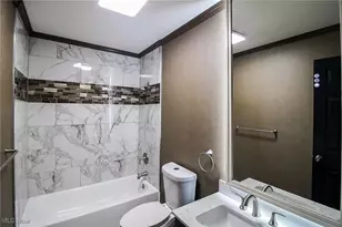 5640 Baylor Ave, Austintown, OH 44515 - Photo 10