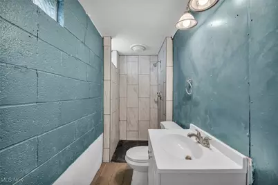 140 Miami Avenue, Elyria, OH 44035 - Photo 24