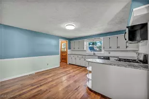 140 Miami Ave, Elyria, OH 44035 - Photo 12