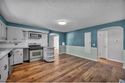 140 Miami Avenue, Elyria, OH 44035 - Photo 14