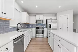 3658 Knecht, Norton, OH 44203 - Photo 24