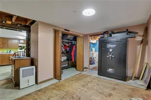 13929 Old Glory Rd, Lore City, OH 43755 - Photo 22