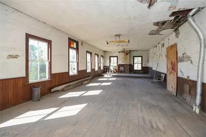 9401 Tallmadge Road, Diamond, OH 44412 - Photo 24