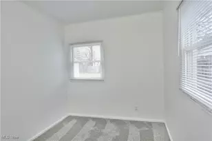 978 Hollywood St NE, Warren, OH 44483 - Photo 30