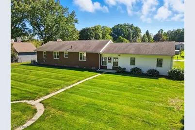 715 Holden Drive, Ashtabula, OH 44004 - Photo 6