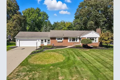 715 Holden Drive, Ashtabula, OH 44004 - Photo 1
