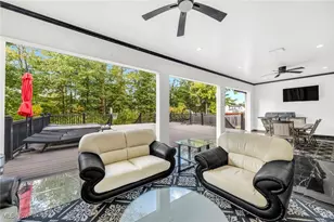 560 Elm St, Sheffield Lake, OH 44054 - Photo 42