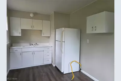 859 E Avondale Avenue, Youngstown, OH 44502 - Photo 10