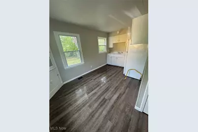 859 E Avondale Avenue, Youngstown, OH 44502 - Photo 4